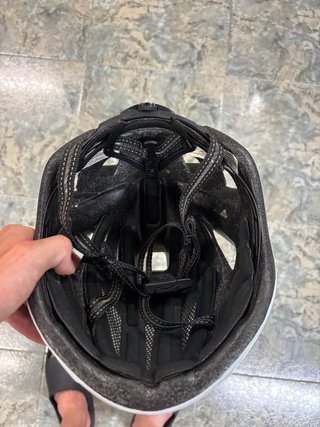 Casco Ekoi Blanco y Negro