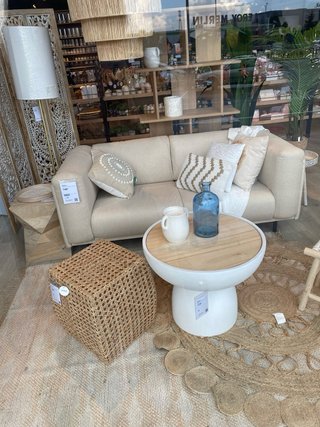Sofá 2 plazas Maison du Monde Beige
