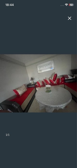 Salón Marroquí Tela Rojo y Dorado