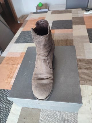 Botines NeroGiardini Marrones Invierno