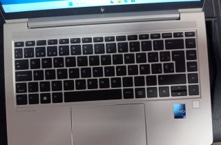 HP Elitebook 640 G9