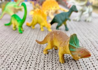Lote 11 dinosaurios de juguete