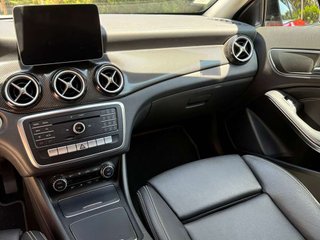 MERCEDES clase gla