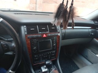 Audi A8 1999