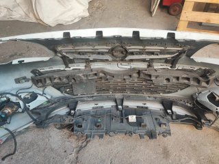 Paragolpes Opel Astra J