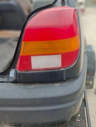 Focos y intermitentes Ford Fiesta delanteros