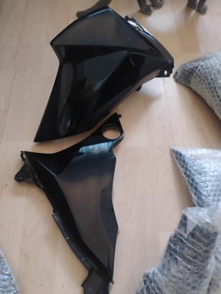 Restos despiece Kawasaki Z800