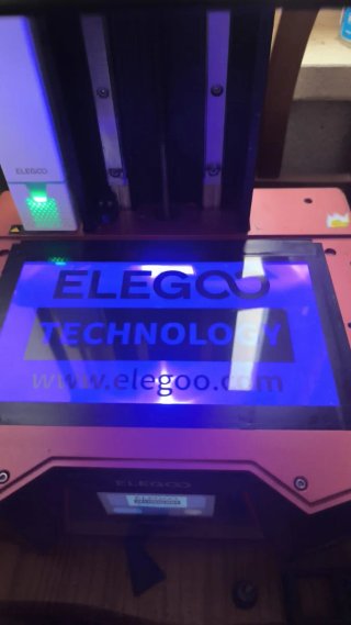 Stampante 3D Elegoo Saturn 3 in resina