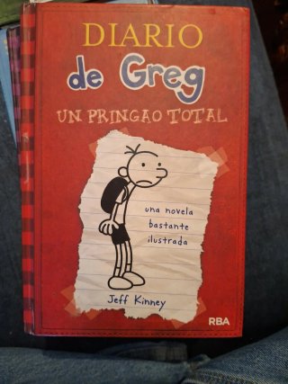 Lote de libros Diario de Greg, seis ediciones.