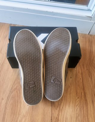 Zapatillas Globe Mid