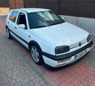 Volkswagen Golf GTI