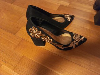 Lote 4 pares calzado talla 37