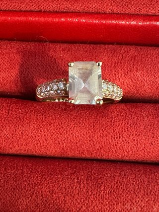 Anillo Oro 18k Zafiro y Diamantes