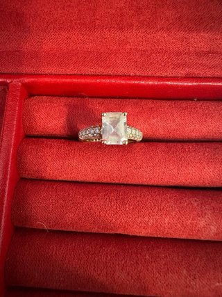 Anillo Oro 18k Zafiro y Diamantes