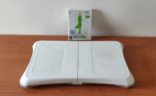 Wii Balance Board + Wii Fit