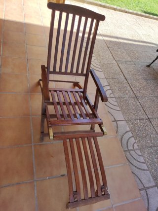 Hamaca de madera para jardín