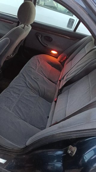 Peugeot 406 2001