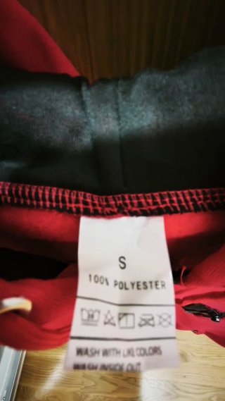 Sudadera roja con capucha y cremallera Talla S