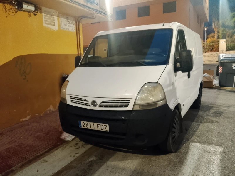 Nissan Interstar 2007 - foto 1