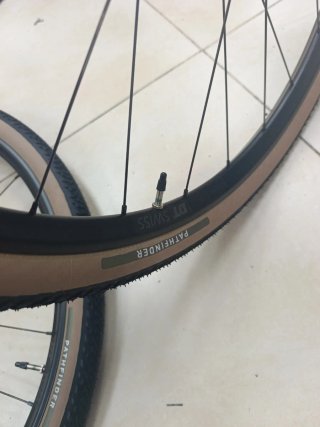 Llantas Gravel DT Swiss G500 NUEVAS