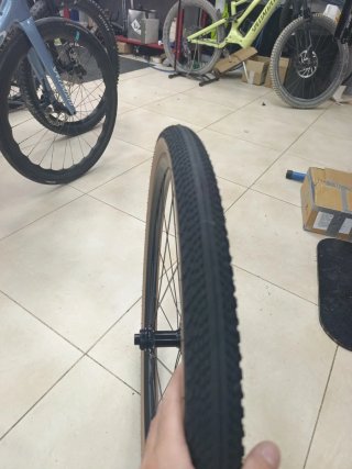 Llantas Gravel DT Swiss G500 NUEVAS