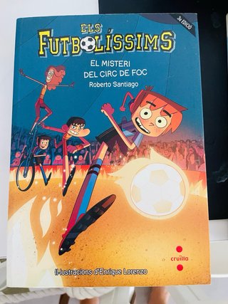 Libros futbolíssims en català 5€ cada uno