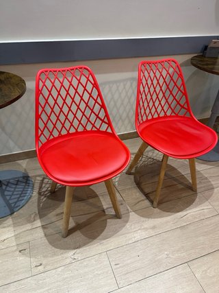 Sillas Hostelería Plástico y Madera