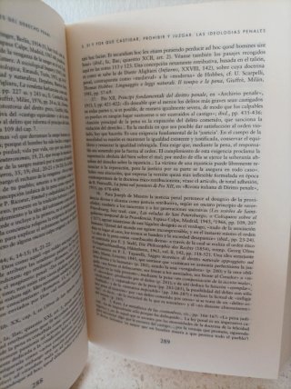 Derecho y Razón Teoría Del Garantismo Penal