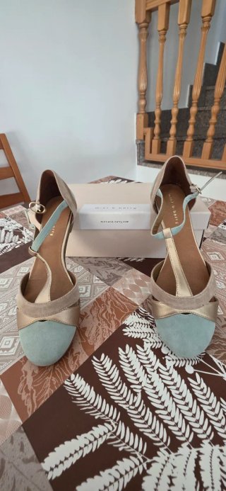 Bailarinas con hebilla color mint/ rose-gold. T 37