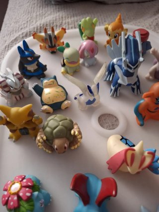 Figuras Pokémon Variadas