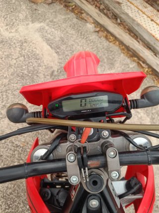 Rieju MRT 50 SM Roja y Blanca