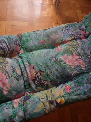 Lettino da giardino con stampa tropicale