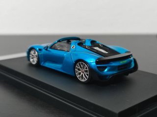 Porsche 918 Spyder Azul Cerúleo 1/64