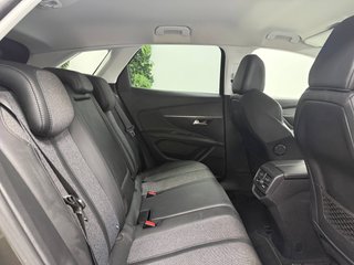 PEUGEOT 3008 SUV 1.5BlueHDi Allure