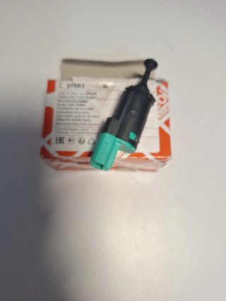 Febi Bilstein 37082 Interruptor Luces Freno