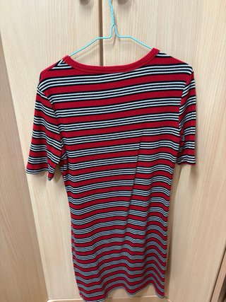 Vestido de rayas rojo y blanco