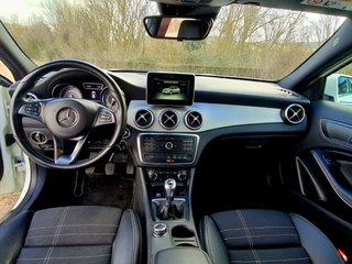 MERCEDES clase gla