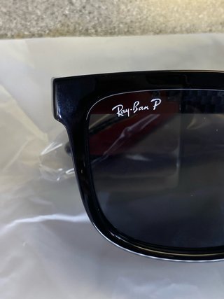 Gafas Ray-Ban RB 8342 Ferrari Negras Rojas.