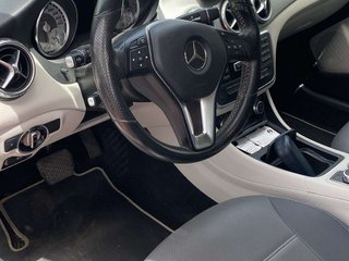 MERCEDES clase gla