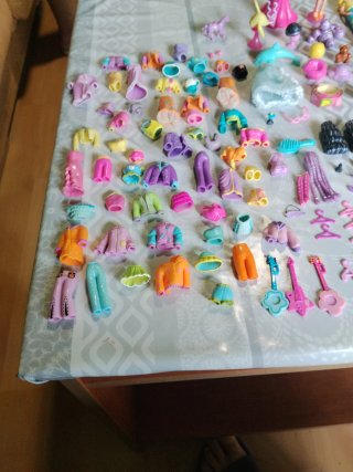Lote 9 Muñecas Polly Pocket con Vestidos