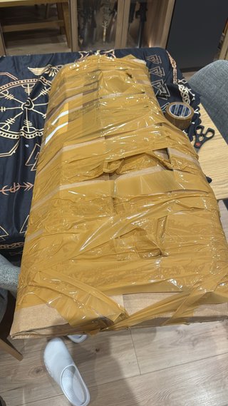 Cajas de resina transparentes y marrones
