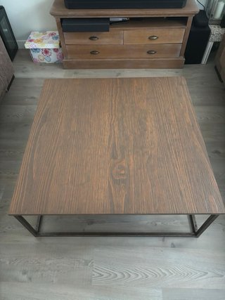 Mesa de centro estilo industrial 100x100