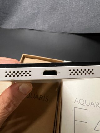 Bq Aquaris E4.5 Negro