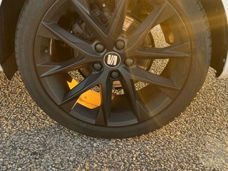 SEAT leon