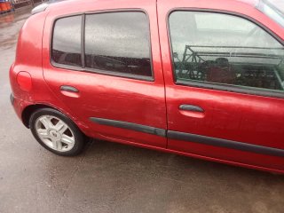 Renault Clio 2004