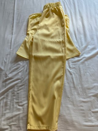 Conjunto top y pantalón amarillo