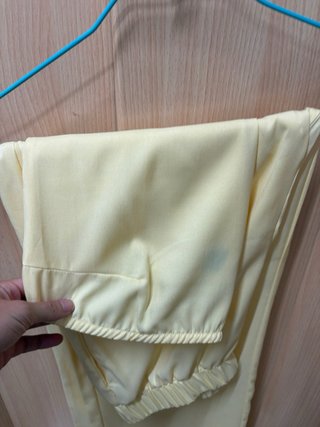 Conjunto top y pantalón amarillo