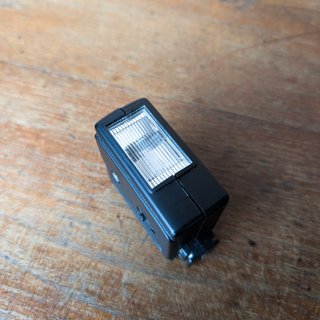 Flash Tokura TX200 Vintage
