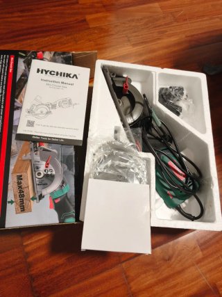 Mini sierra circular HYCHIKA 750W