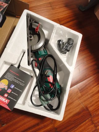 Mini sierra circular HYCHIKA 750W